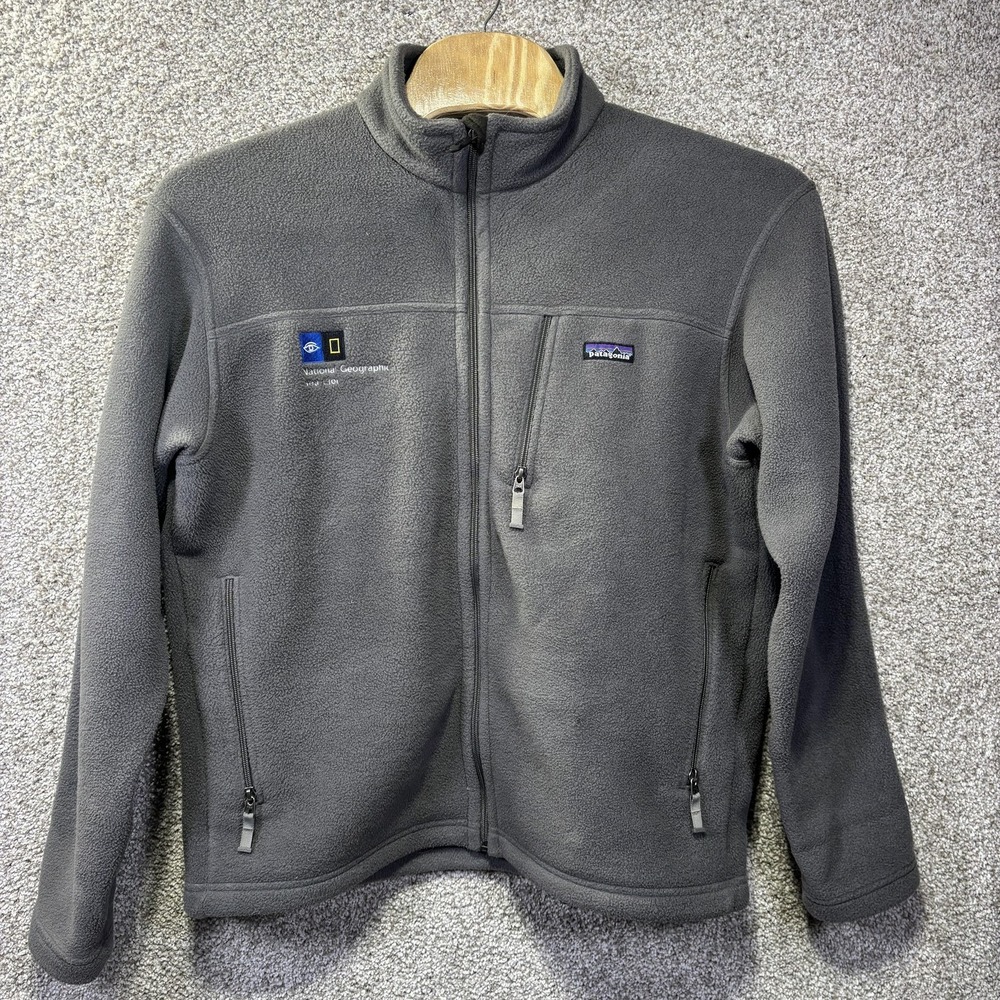 Patagonia Synchilla Jacket Mens XL Gray Fleece Full Zip National Geographic Logo